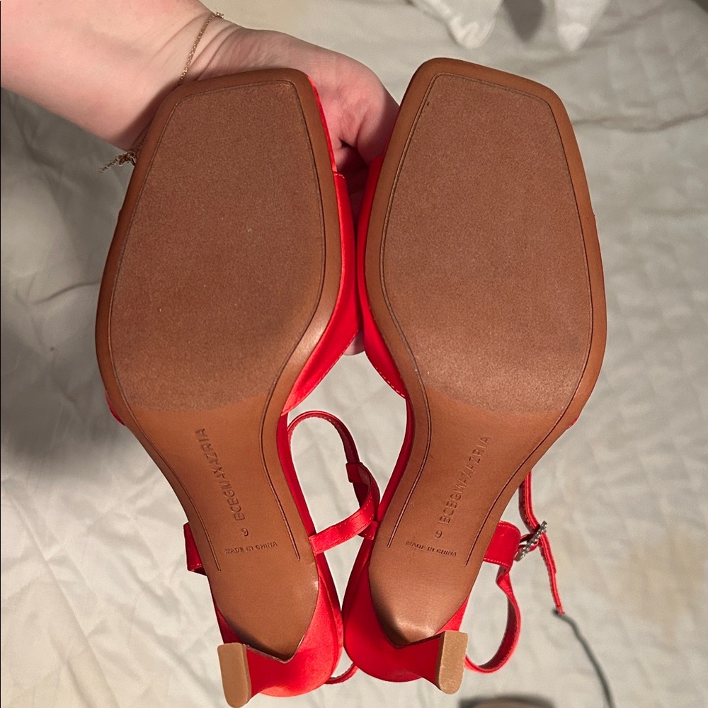 BCBGMaxAzria Vibrant Red Satin Heels - Picture 2 of 6